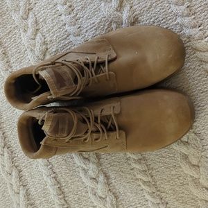 GoRuck MACV-1 - Mid Top - Coyote Suede - 10.5